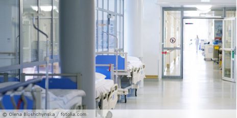 Krankenhausflur.