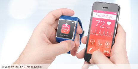 Vergleichen der Health App auf Smartphone und Smartwatch.