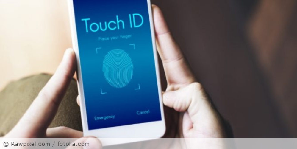Ein Handy mit Touch ID.
