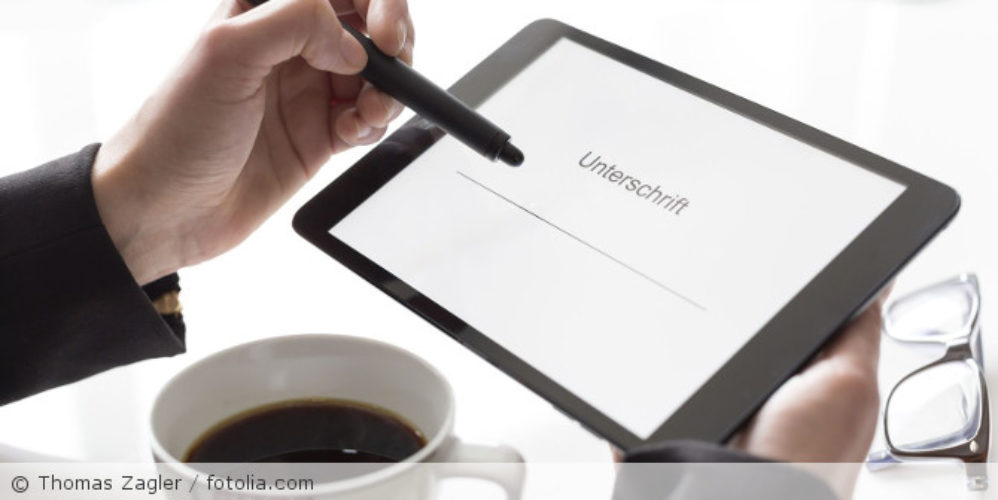 Ein Tablet mit einen Unterschrift-Feld.