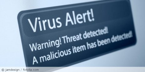 Virus_Warnung_PC_fotolia_49379871