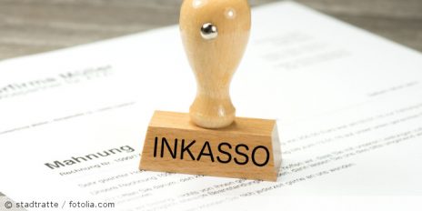 Ein Stempel mit der Aufschrift "INKASSO".