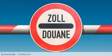 Ein Schild mit der Aufschrift "Zoll".