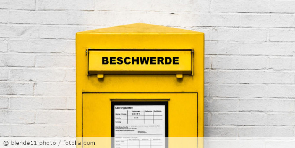 Ein Briefkasten mit der Aufschrift "Beschwerde".