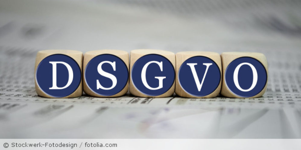 Würfel mit der Aufschrift "DSGVO".