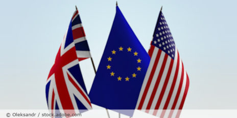 Die Großbritannien, USA und EU Flagge.
