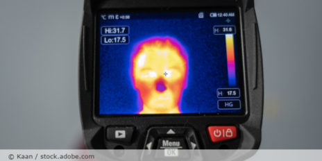 portable_body_temperature_camera_AdobeStock_341814758