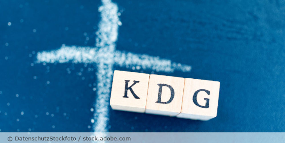 Würfel mit der Aufschrift "KDG".