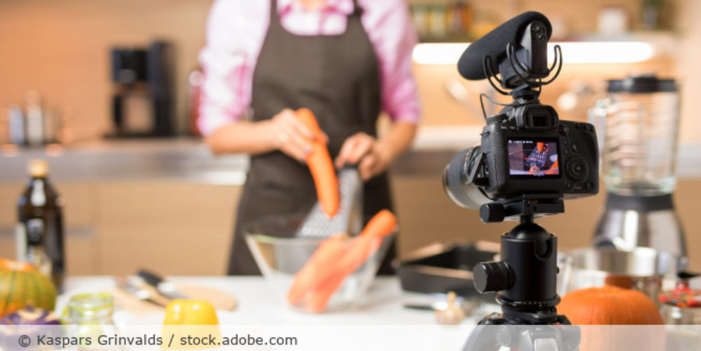 YouTube_Kochen_Video_Tutorial_AdobeStock_268940860