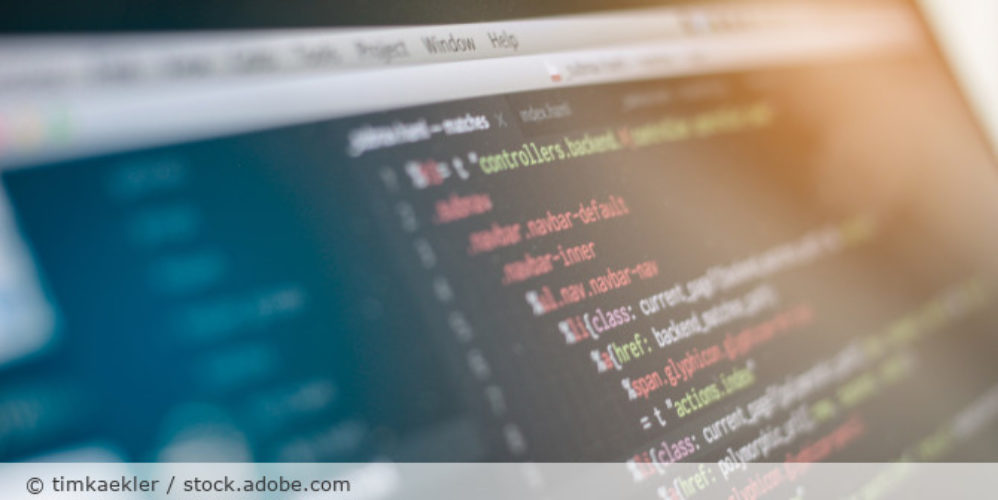 web_script_Programmzeile_Computer_AdobeStock_100372886