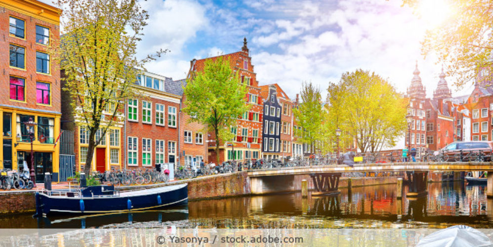 Amsterdam_Niederlande_AdobeStock_194113946