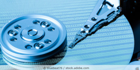 HardDisk_binaer_Code_AdobeStock_100242537