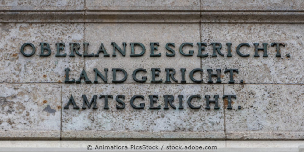 OLG_LG_Amtsgericht_Schild_AdobeStock_188332449