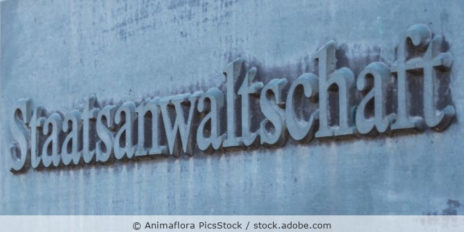 Staatsanwaltschaft_Schild_AdobeStock_202193754