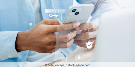 Handy_Laptop_Passwort_Authentifizierung_AdobeStock_507564054