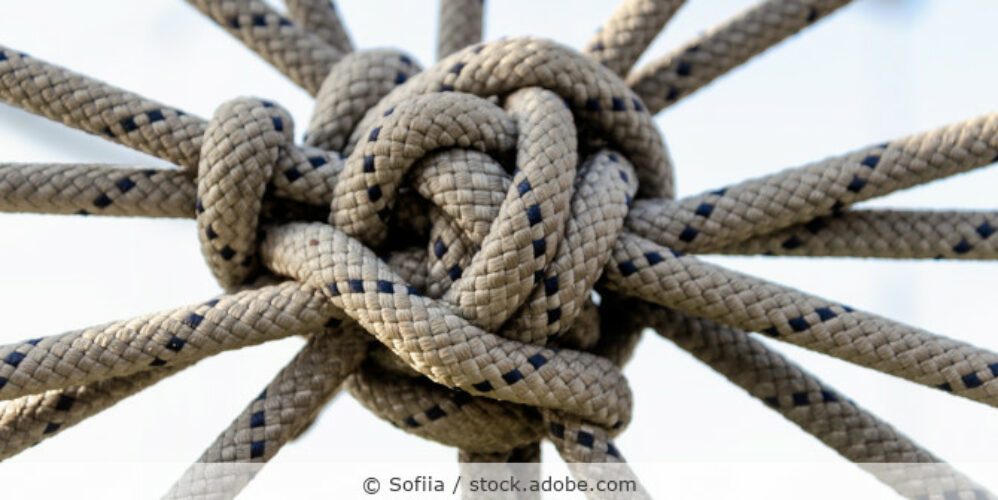 Knoten_aus_Seilen_AdobeStock_463658376