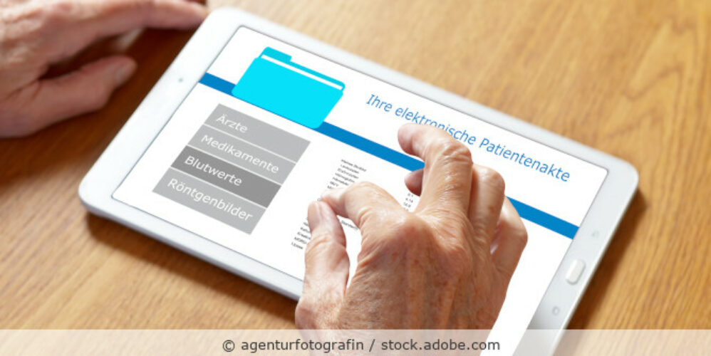 Mock-up einer Ansicht der elektronischen Patientenakte auf einem Tablet.