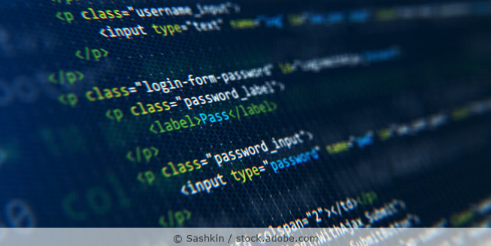Bildschirm zeigt Ausschnitte von Programmcode.