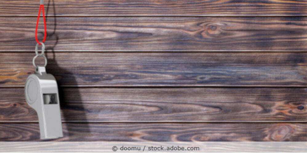 Whistleblowing_AdobeStock_219234218