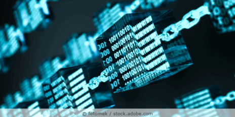 Illustration der Technologie Blockchain mit Datenpaketen, die über Ketten miteinander verbunden sind.